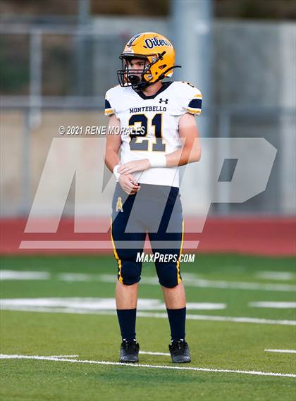 Thumbnail 3 in Montebello vs San Gabriel photogallery.