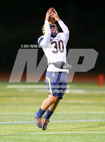Thumbnail 3 in Montebello vs San Gabriel photogallery.