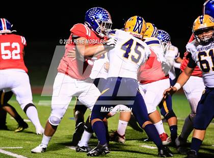 Thumbnail 2 in Montebello vs San Gabriel photogallery.