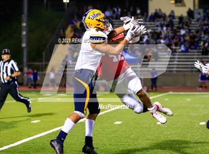 Thumbnail 2 in Montebello vs San Gabriel photogallery.