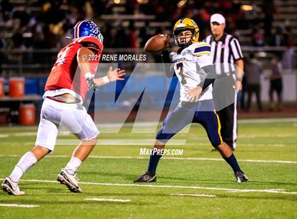 Thumbnail 1 in Montebello vs San Gabriel photogallery.