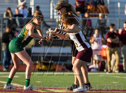 Thumbnail 2 in Royal @ Simi Valley photogallery.