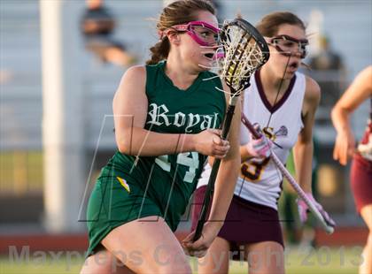 Thumbnail 3 in Royal @ Simi Valley photogallery.