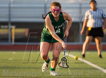 Thumbnail 1 in Royal @ Simi Valley photogallery.