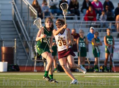 Thumbnail 1 in Royal @ Simi Valley photogallery.