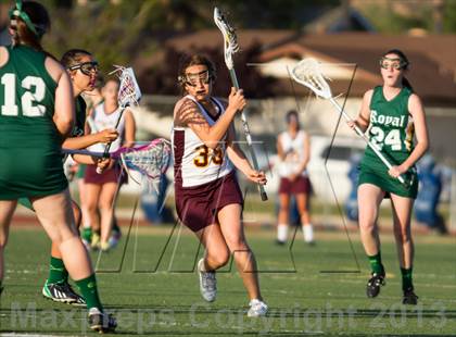 Thumbnail 3 in Royal @ Simi Valley photogallery.