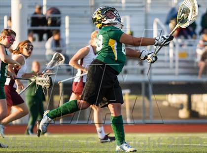 Thumbnail 3 in Royal @ Simi Valley photogallery.