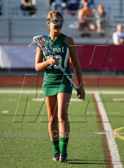 Thumbnail 3 in Royal @ Simi Valley photogallery.