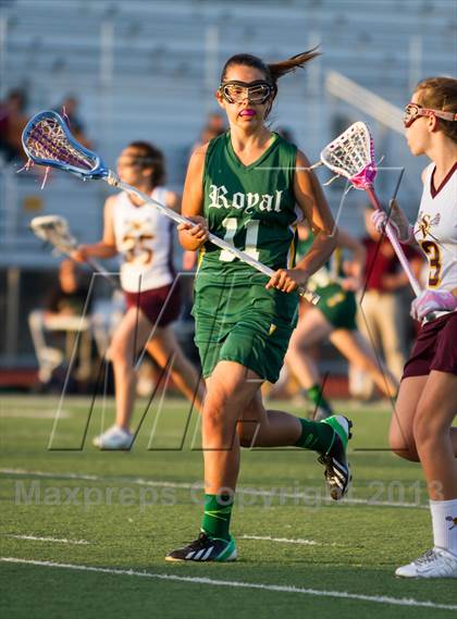 Thumbnail 3 in Royal @ Simi Valley photogallery.