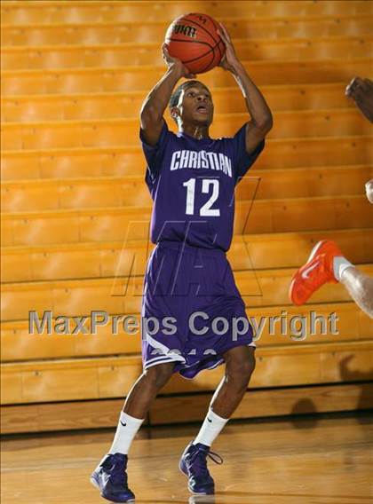 Thumbnail 2 in Whitney Young vs. Norfolk Christian (City of Palms Classic) photogallery.