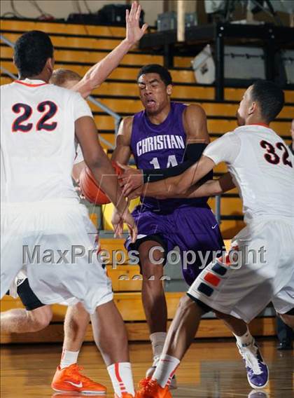 Thumbnail 3 in Whitney Young vs. Norfolk Christian (City of Palms Classic) photogallery.