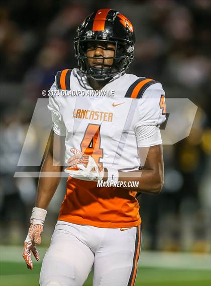 Thumbnail 2 in Forney vs. Lancaster (UIL Football 5A Division I Regional Final) photogallery.