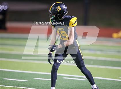 Thumbnail 2 in Forney vs. Lancaster (UIL Football 5A Division I Regional Final) photogallery.