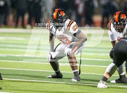 Thumbnail 2 in Forney vs. Lancaster (UIL Football 5A Division I Regional Final) photogallery.
