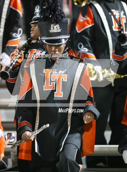 Thumbnail 1 in Forney vs. Lancaster (UIL Football 5A Division I Regional Final) photogallery.