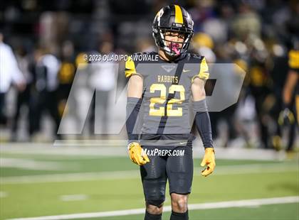 Thumbnail 2 in Forney vs. Lancaster (UIL Football 5A Division I Regional Final) photogallery.