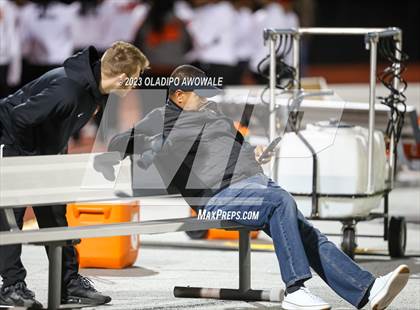 Thumbnail 1 in Forney vs. Lancaster (UIL Football 5A Division I Regional Final) photogallery.