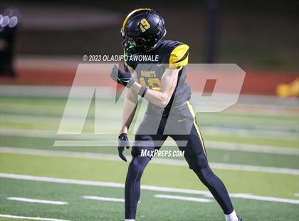 Thumbnail 1 in Forney vs. Lancaster (UIL Football 5A Division I Regional Final) photogallery.