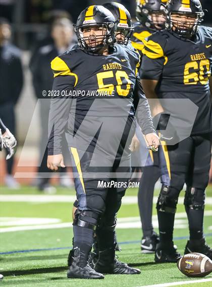 Thumbnail 1 in Forney vs. Lancaster (UIL Football 5A Division I Regional Final) photogallery.