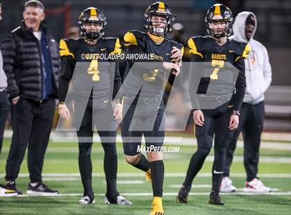 Thumbnail 3 in Forney vs. Lancaster (UIL Football 5A Division I Regional Final) photogallery.