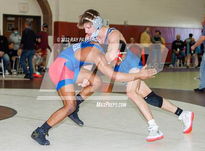 Thumbnail 1 in Section XI Championships - Quarter Finals photogallery.