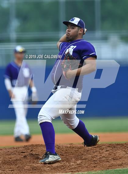Thumbnail 3 in Brackenridge vs Highlands photogallery.