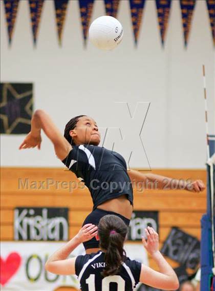 Thumbnail 1 in Valley Christian @ Ripon Christian (CIF NorCal Playoffs) photogallery.