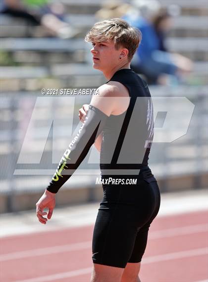 Thumbnail 1 in Centennial League Qualifier photogallery.