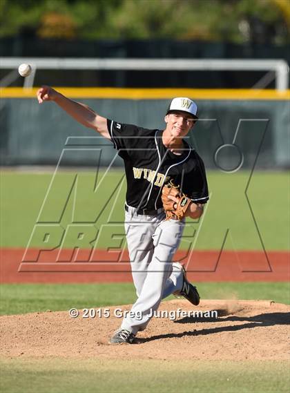 Thumbnail 1 in Windsor vs. Cardinal Newman photogallery.