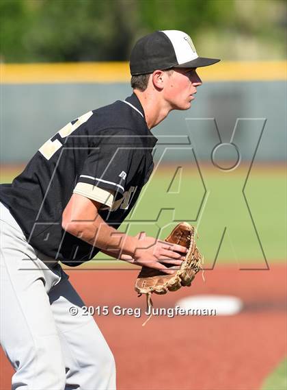 Thumbnail 2 in Windsor vs. Cardinal Newman photogallery.