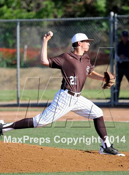 Thumbnail 2 in Yuba City vs St. Francis (Boras Classic - North Bracket) photogallery.