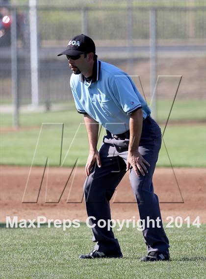 Thumbnail 2 in Yuba City vs St. Francis (Boras Classic - North Bracket) photogallery.