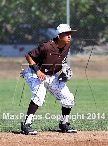 Thumbnail 3 in Yuba City vs St. Francis (Boras Classic - North Bracket) photogallery.