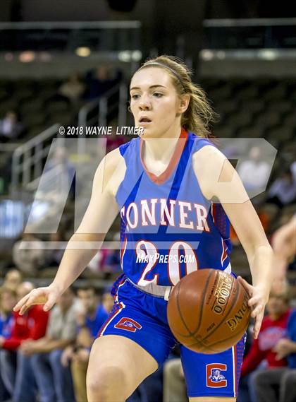 Thumbnail 3 in Conner vs Highlands photogallery.