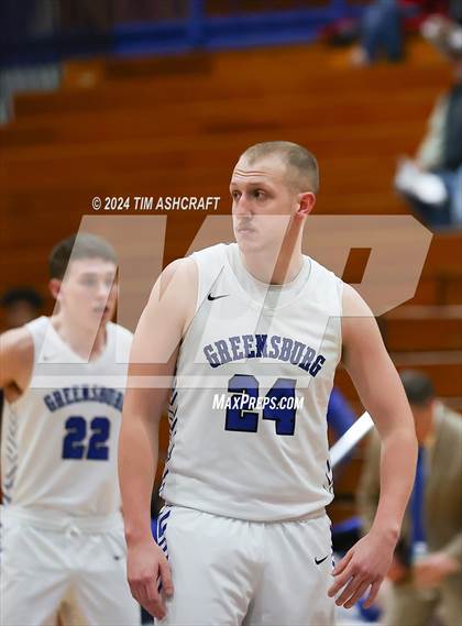 Thumbnail 1 in Lawrenceburg vs Greensburg (IHSAA 3A Section 29 Semifinal) photogallery.