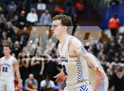 Thumbnail 1 in Lawrenceburg vs Greensburg (IHSAA 3A Section 29 Semifinal) photogallery.
