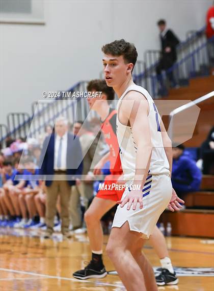 Thumbnail 1 in Lawrenceburg vs Greensburg (IHSAA 3A Section 29 Semifinal) photogallery.