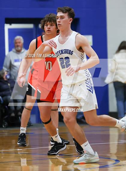 Thumbnail 1 in Lawrenceburg vs Greensburg (IHSAA 3A Section 29 Semifinal) photogallery.