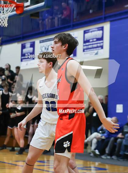 Thumbnail 1 in Lawrenceburg vs Greensburg (IHSAA 3A Section 29 Semifinal) photogallery.
