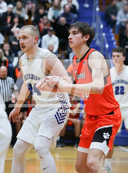 Thumbnail 3 in Lawrenceburg vs Greensburg (IHSAA 3A Section 29 Semifinal) photogallery.