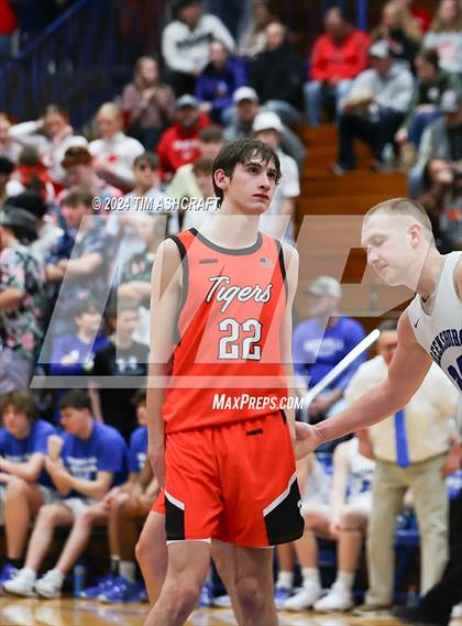Thumbnail 3 in Lawrenceburg vs Greensburg (IHSAA 3A Section 29 Semifinal) photogallery.