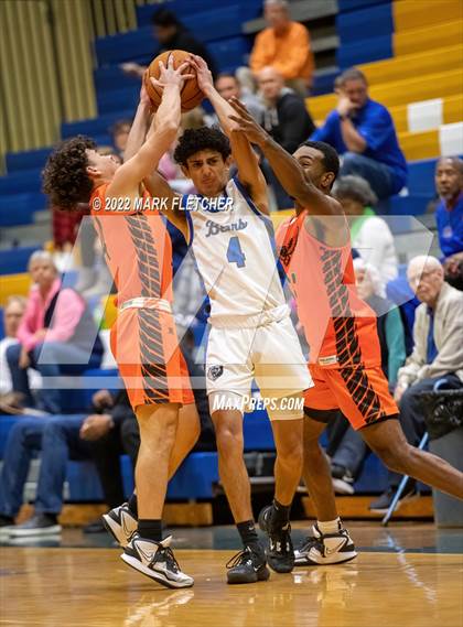 Thumbnail 2 in Bartram Trail vs Spruce Creek (Mainland Christmas Shootout) photogallery.