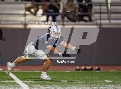 Thumbnail 1 in Central Catholic vs. Holy Cross photogallery.