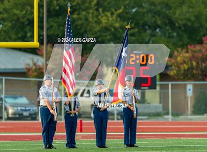Thumbnail 1 in Central Catholic vs. Holy Cross photogallery.