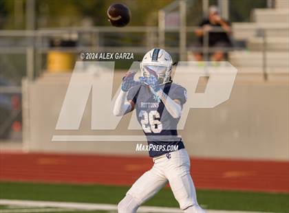 Thumbnail 1 in Central Catholic vs. Holy Cross photogallery.