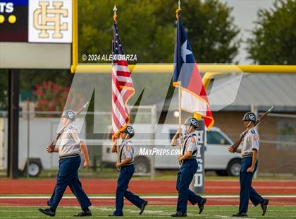 Thumbnail 2 in Central Catholic vs. Holy Cross photogallery.