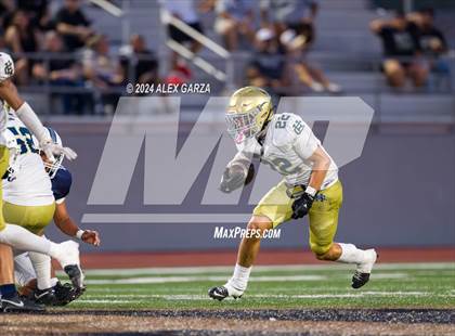 Thumbnail 1 in Central Catholic vs. Holy Cross photogallery.