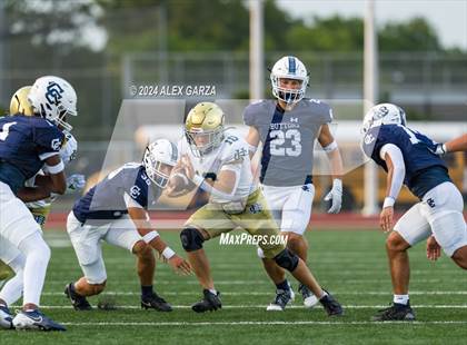 Thumbnail 1 in Central Catholic vs. Holy Cross photogallery.