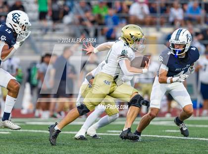 Thumbnail 1 in Central Catholic vs. Holy Cross photogallery.