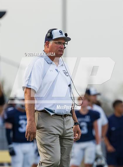 Thumbnail 2 in Central Catholic vs. Holy Cross photogallery.